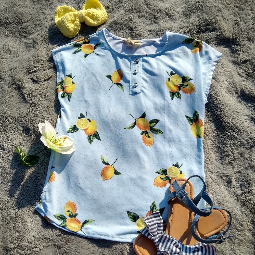 Blu Pepper blue top with lemons girls Large